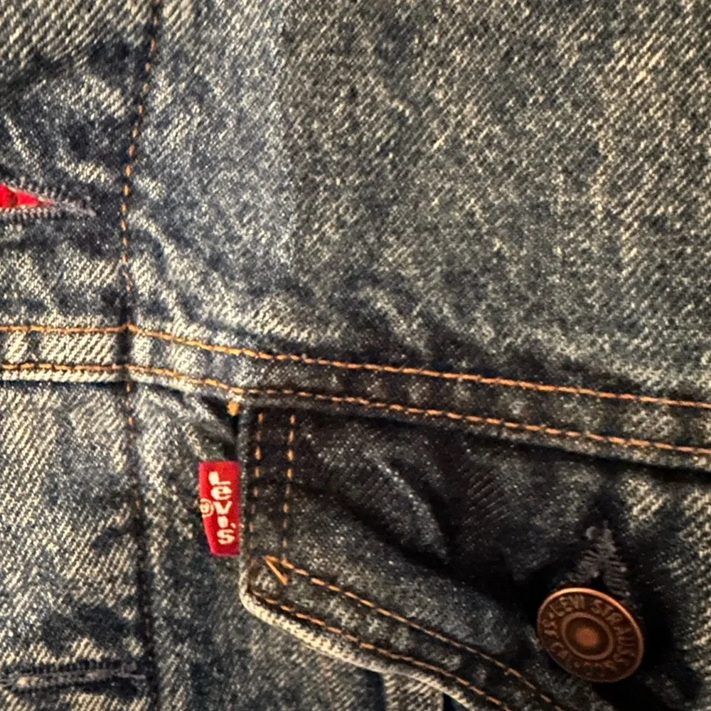 Vintage Levi's Denim Jacket with Red Plaid Lining - Picture 2 of 7